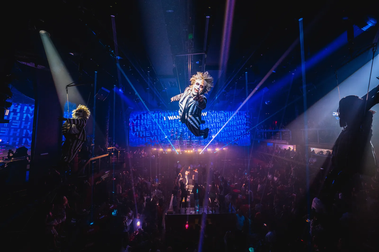 Show de Beetlejuice en Coco Bongo